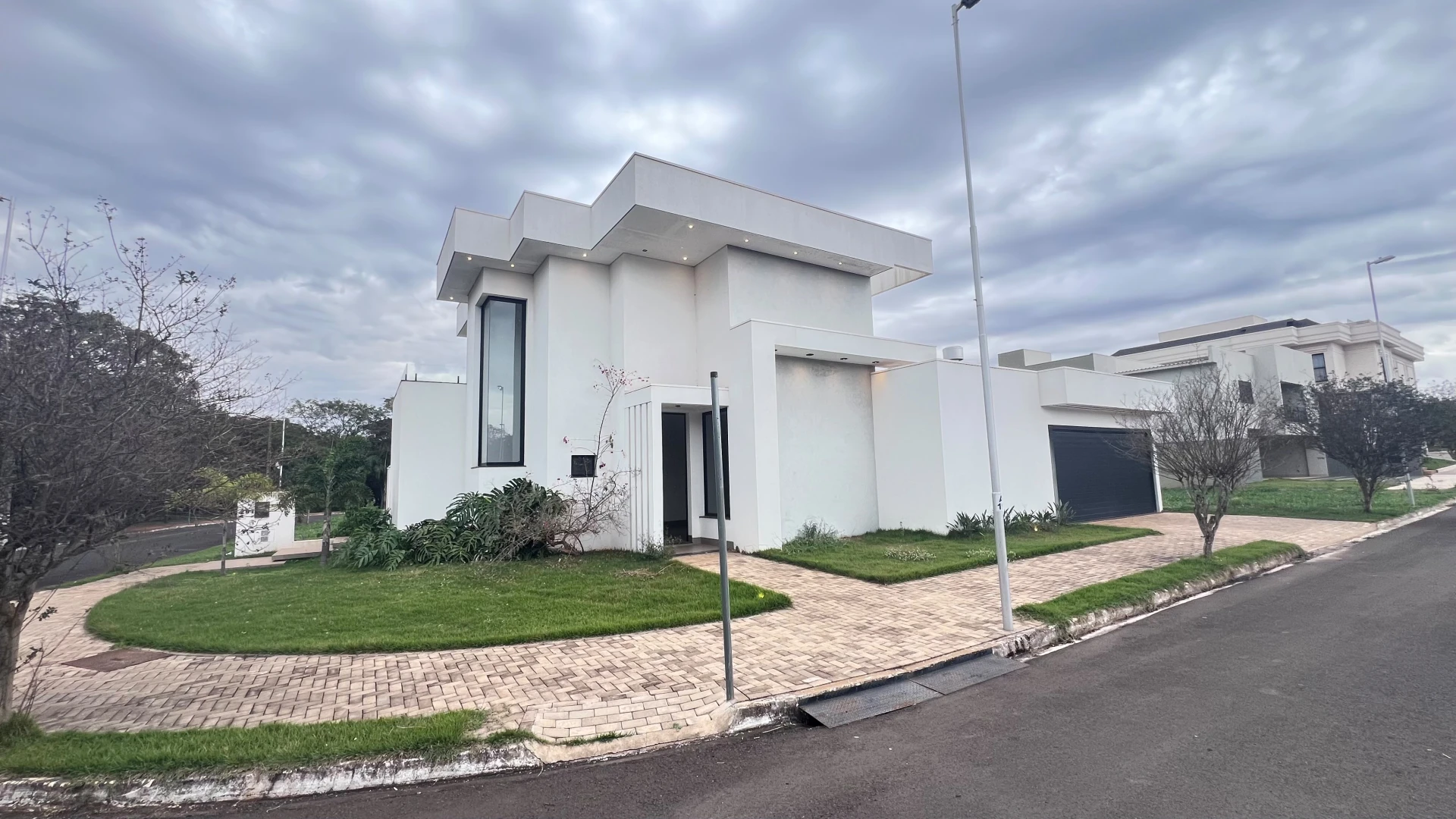 IMÓVEL DE ALTO PADRÃO À VENDA | RESIDENCIAL CASABLANCA – ASSIS/SP