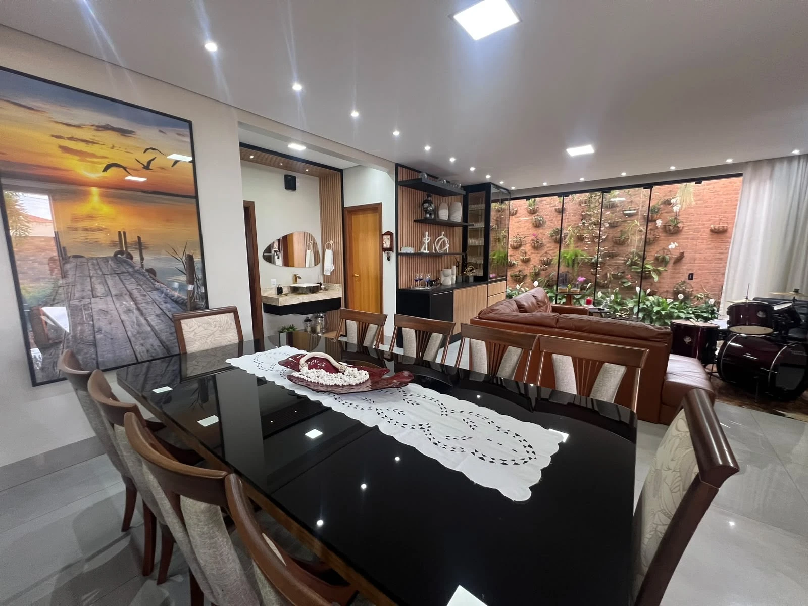 CASA DE ALTO PADRÃO À VENDA | REGIÃO CENTRAL | ASSIS