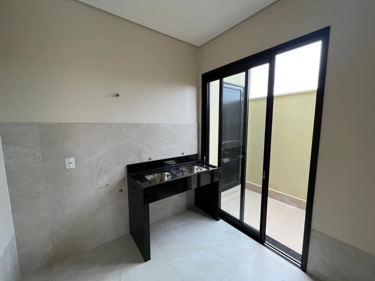RESIDÊNCIA DE ALTO PADRÃO - RESIDENCIAL RENASCENCE