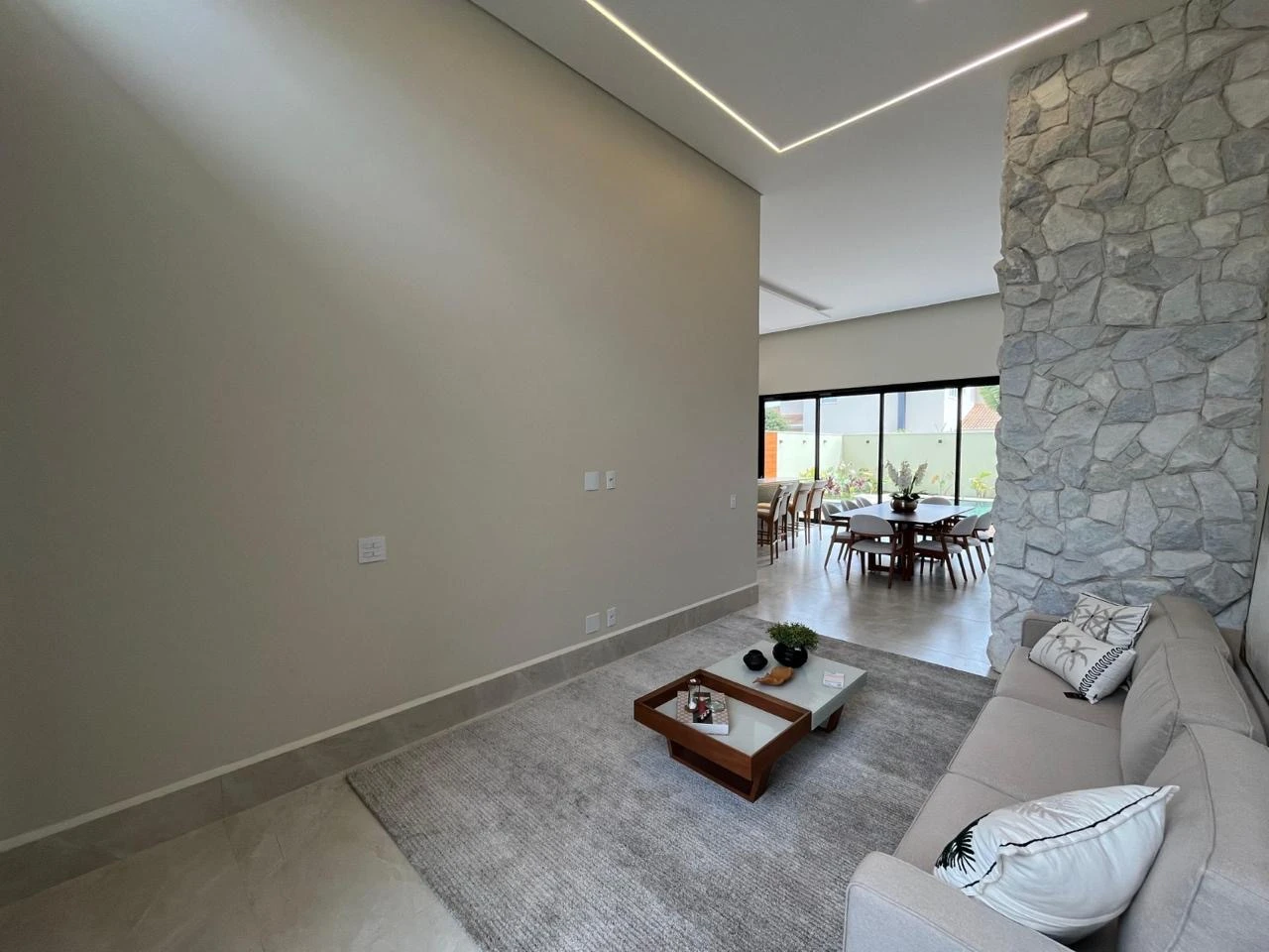 RESIDÊNCIA DE ALTO PADRÃO - RESIDENCIAL RENASCENCE