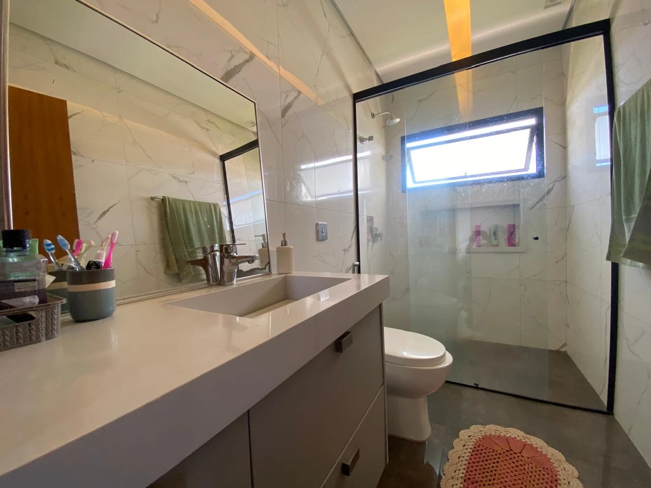EXCLUSIVIDADE, SOFISTICAÇÃO E CONFORTO NO VILLAGE DAMHA